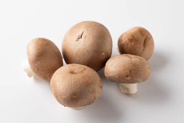 ブラウンマッシュルーム