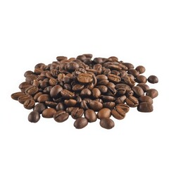 Naklejka premium Roasted coffee beans pile brown scattered