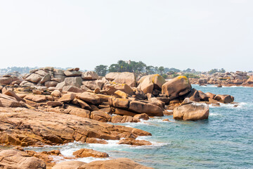 Big stones on the pink Granite Coast