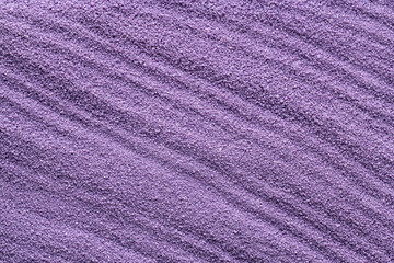 Fine blueberry-flavored sugar crystals for frosting cocktails