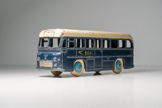 Antique Toy Cars