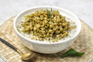 Bubur Kacang Hijau. Mung bean porridge, or often shortened to burjo, is an Indonesian sweet porridge made from green beans, coconut milk, and palm sugar or cane sugar.