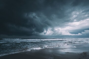 Fototapeta premium Dramatic Stormy Ocean Waves Under Dark Clouds at Dusk