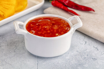 Sweet and spicy chili pineapple sauce
