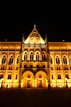 budapest parlaiment