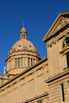 city building in barcelona
