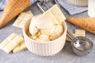White chocolate ice cream