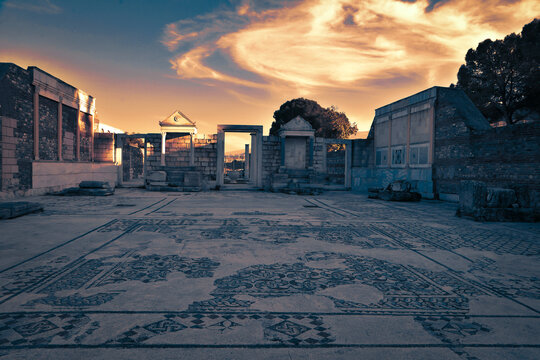 Sardis Synagogue, sardis Ancient City 
