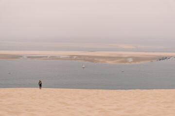 alone on dune du pilat