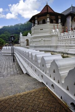 Temple of the sacred Tooth Relic or Sri Dalada Maligawa, Octagonal tower, Kandy, Sri Lanka