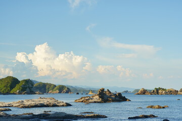 海岸から見る海