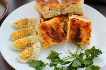 breakfast plate, Turkish breakfast, pastry, egg, tea
