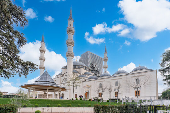 Tirana, Albania, 22 March 2025 - Side view of the recently finished Mosque of Namazgah (Xhamia e Namazgjas&euml;)