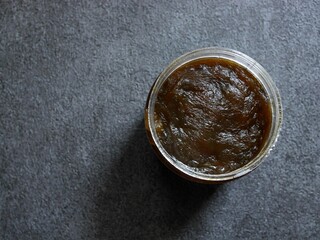 モロッコ土産のブラックソープ（サボンノワール、黒石鹸）