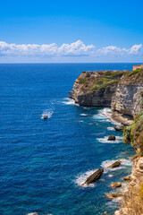 Les falaises de calcaire de Bonifacio en Corse du Sud en France