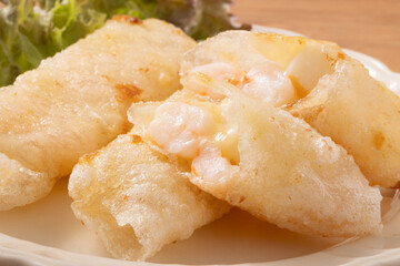 ライスペーパー春巻き（海老　チーズ）