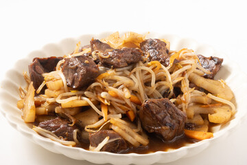 牛肉はらみ　蓮根　もやし炒め