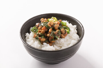 梅しそ　納豆　塩昆布あえ　ご飯