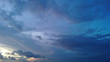 Obraz premium Dramatic sky with varied clouds