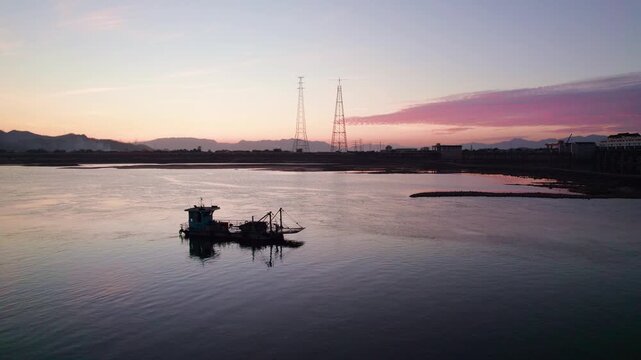 Aerial photography of the Qingyuan Hub Water Conservancy Project on the Beijiang River in Guangdong during the dry season