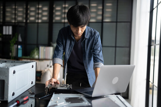 IT Engineer installing Hardware Equipment Development Facility Engineer  Maintenance computer Motherboard Electronic repair shop technology business