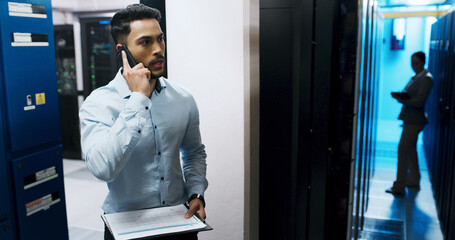 Server room, clipboard or businessman with phone call for hardware maintenance or glitch. Network error, data center or engineer on mobile conversation for IT support, checklist or electronic problem