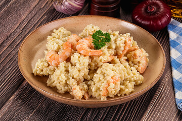Gourmet risotto with prawn and cheese