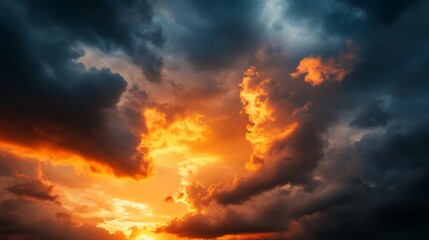 Obraz premium Sunset action over dramatic clouds nature landscape evening viewpoint majestic sky concept for visual impact