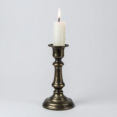 Naklejka premium A lit candle in an antique brass candlestick, symbolizing light and remembrance on Columbus Day