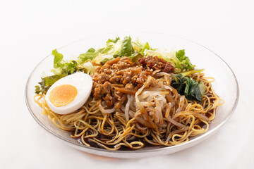 汁なし　酸辣湯麺（サンラータンメン）