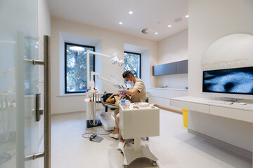 Visit our modern dental clinic, where patients and dentists prioritize comfort and care