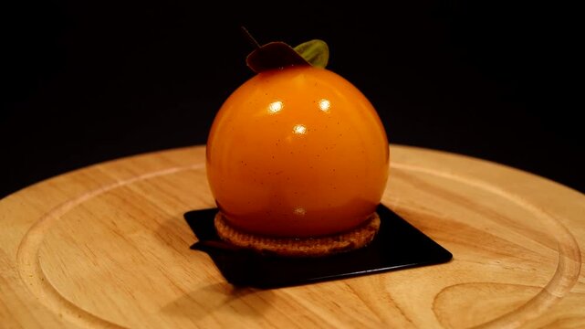 mini cake with mango and passion fruit filling, Petit Gateau