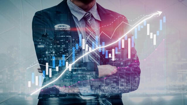 A confident businessman in a suit stands with crossed arms, showcasing a financial growth chart overlaid on a vibrant cityscape, symbolizing investment and success. Copula