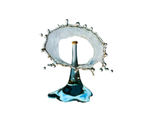 Dynamic water droplet collision creating an artistic splash sculpture