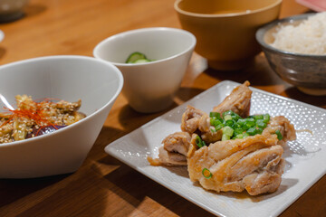 Japanese dinner / 鶏肉となすの夕食
