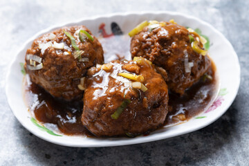 chinese traditional braised lion's head meat ball