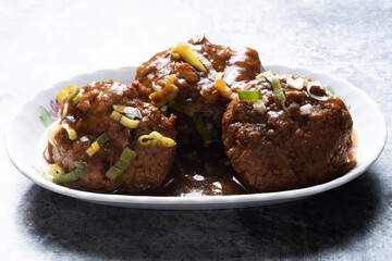 chinese traditional braised lion's head meat ball