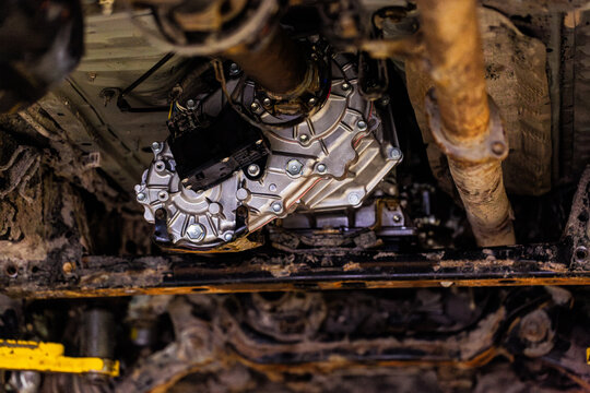 Newly installed transmission system on vehicles undercarriage