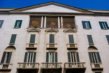 Obraz premium Old building along via San Damiano in Milan, Italy