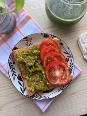 Avocado toast with tomatoes