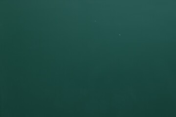 Obraz premium Blank green chalkboard as background. Space for text