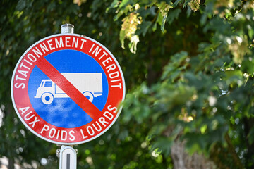 interdit poids lourds camion TIR