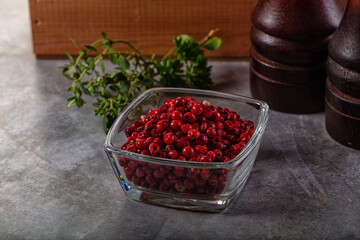 Dry pink pepper corn spice