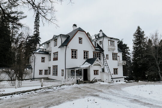 Polenovo Estate in the Moscow Region