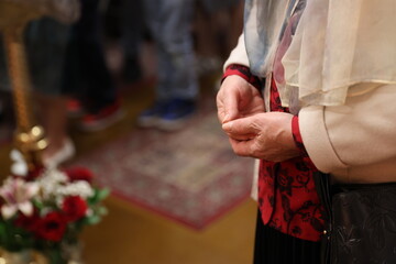 woman praying
