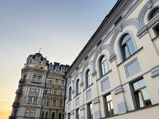 Historic Residential Building Facade in Kyiv, Ukraine – Architectural Landmark