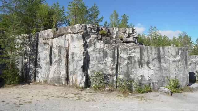 Marble Italian Canyon. Ruskeala, Karelia.