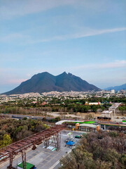 Fototapeta premium Mountain and City with Urban Development – Cerro de la Silla, Monterrey