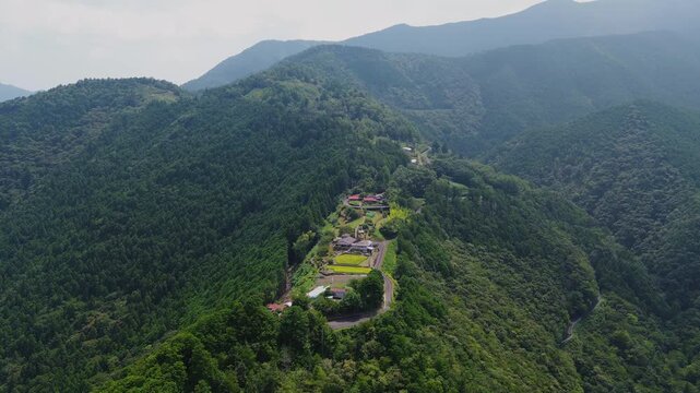 熊野古道・小辺路「天空の郷・果無集落」空撮 奈良県十津川村 Aerial View of Hatenashi Settlement &mdash; &ldquo;Village in the Sky&rdquo; on the Kohechi Route of Kumano Kodo, Totsukawa, Nara
