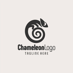 Clean Chameleon Outline Black White